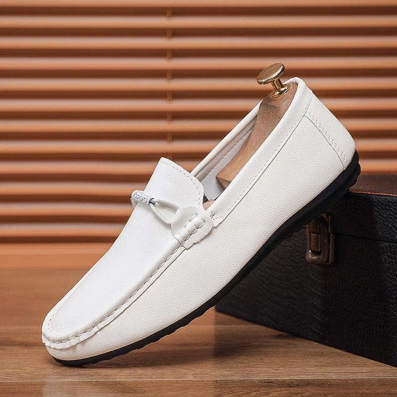 Men's Fashionable Flat Soft-Soled Casual Shoes by GJG Denim