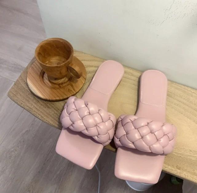 Women's flat sandals by GJG Denim