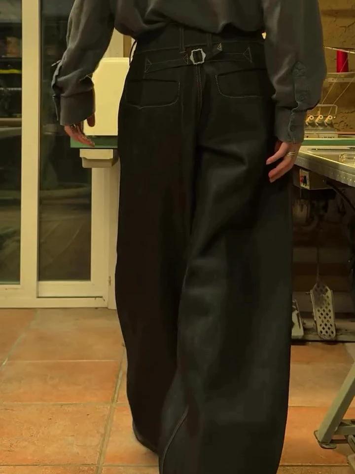 Men's Classic Pocket Denim Wide-Leg Jeans by GJG Denim