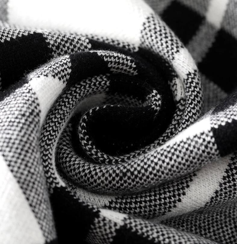Cashmere-like Plaid Long Men's Scarf by GJG Denim