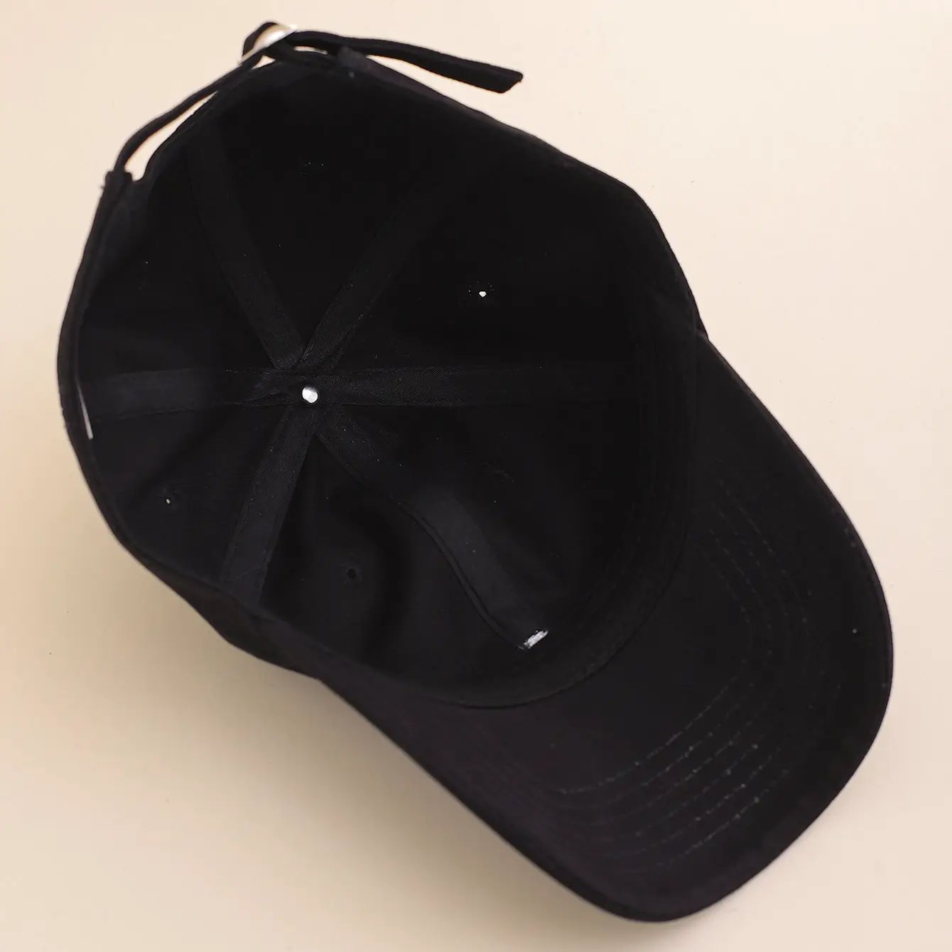 Solid-color Embroidered Smiling Face Baseball Cap For Daily Commuting, Sun Protection While Traveling, And Photography Purposes. by GJG Denim