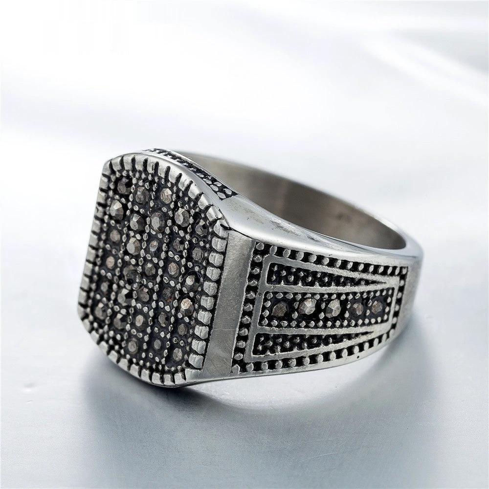 Men's Vintage Diamond-studded Titanium Ring by GJG Denim