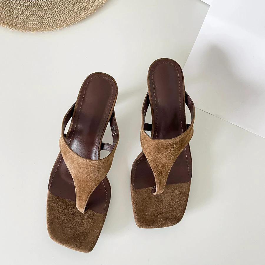 Retro-chic Minimalist Thong Stiletto Sandals by GJG Denim