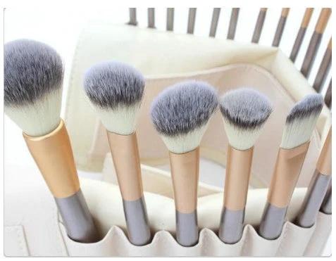 Persian Make-up Brush Suit Rice White Make Up Brush, Champagne Color Brush Handle Make-up Brush by GJG Denim