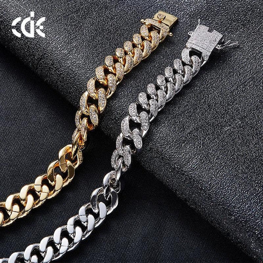 Men's Cuban Chain Link Bracelet by GJG Denim