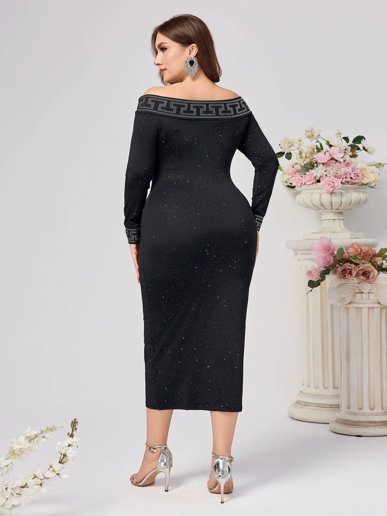 Autumn And Winter Long Sleeve Slim-fit Sequined Dress by GJG Denim