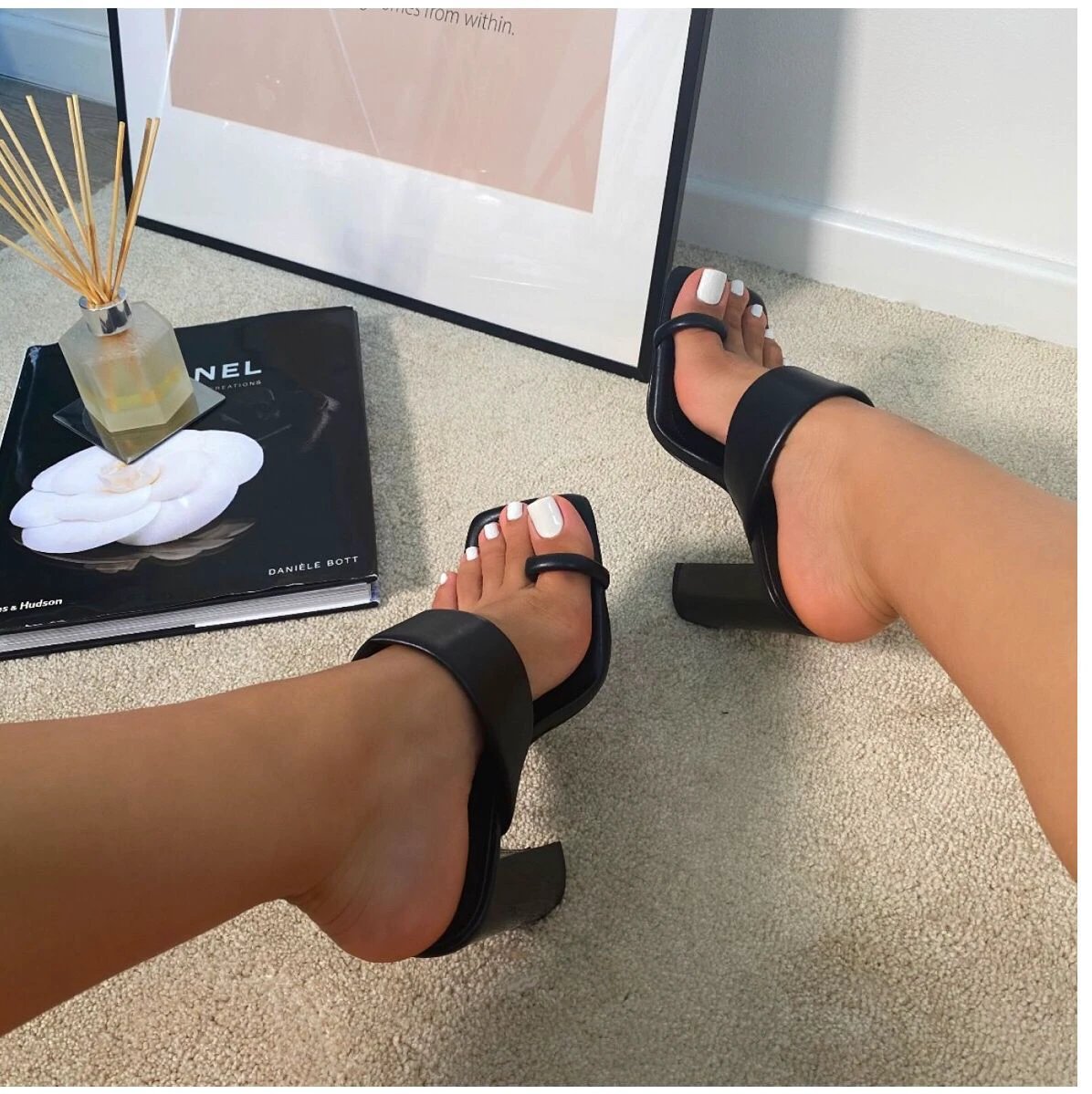 Simple slip-on sandals by GJG Denim
