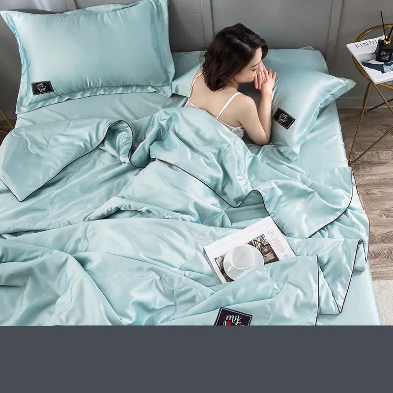 Summer Quilt/Blanket Air Conditioning by GJG Denim