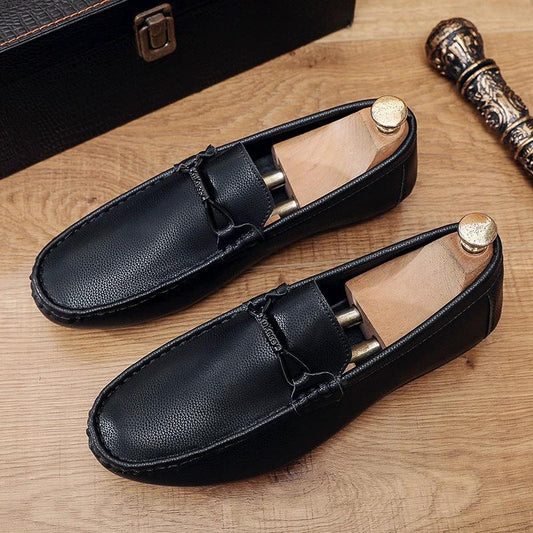 Men's Fashionable Flat Soft-Soled Casual Shoes by GJG Denim