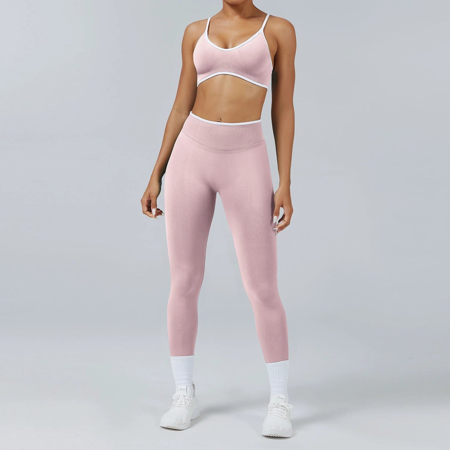 Seamless Back-Support Running Quick-Drying Yoga And Fitness Apparel Set by GJG Denim