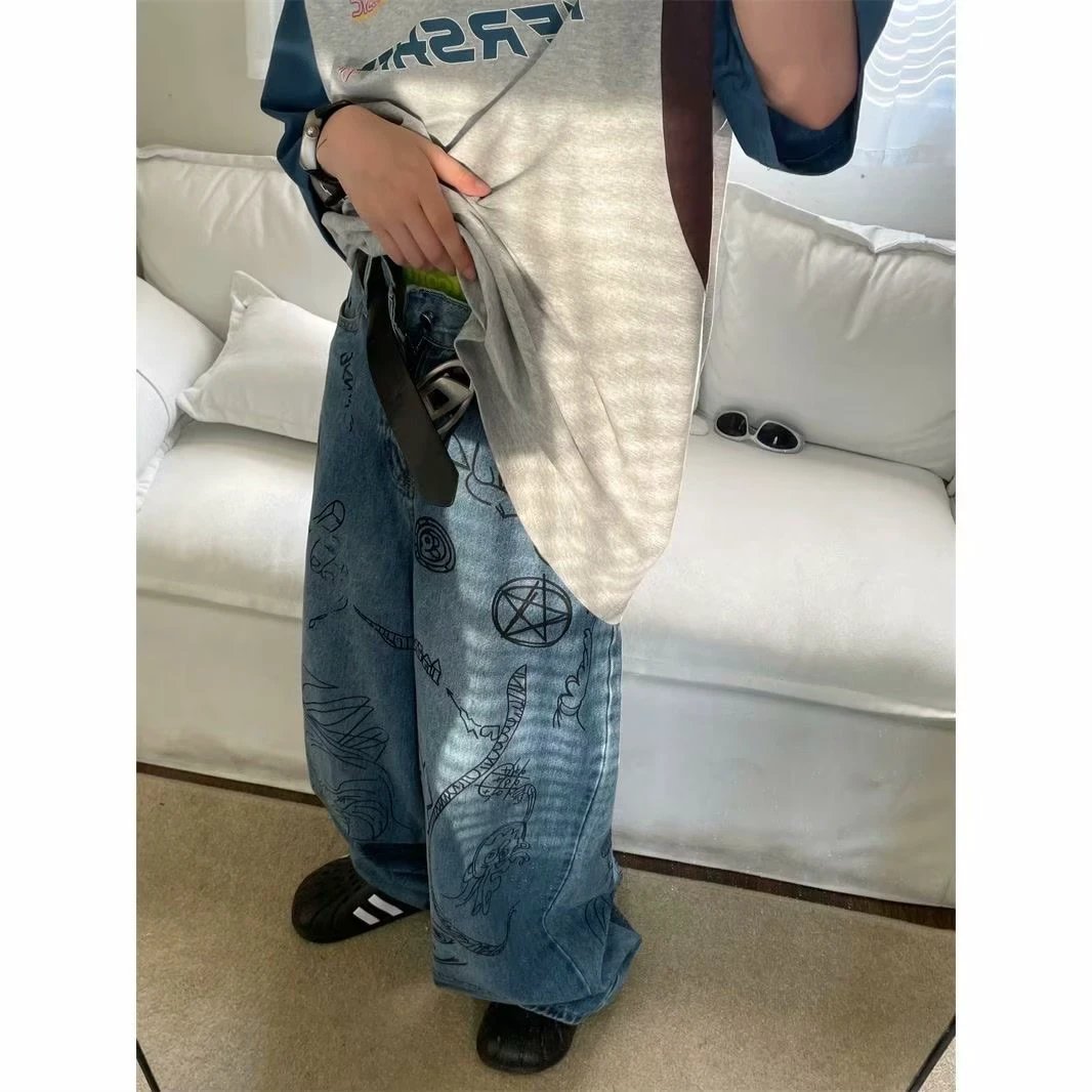 Men's Street Graffiti Wide-leg Jeans by GJG Denim