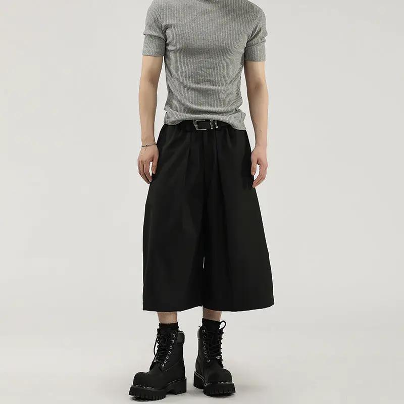 Wide-leg Pleated Men's Shorts by GJG Denim