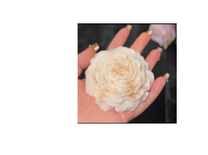 Low Temperature Candles Rose Flower Fragrance by GJG Denim