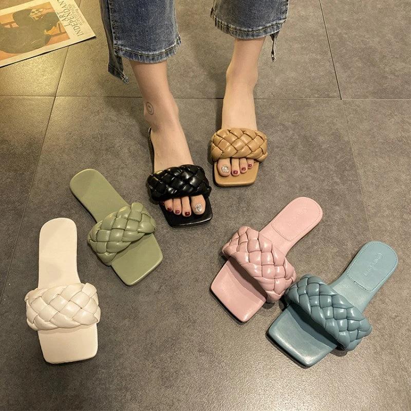 Women's flat sandals by GJG Denim