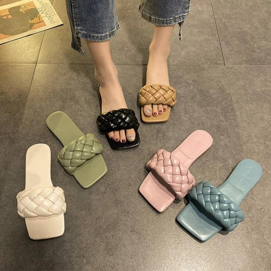 Women's flat sandals by GJG Denim