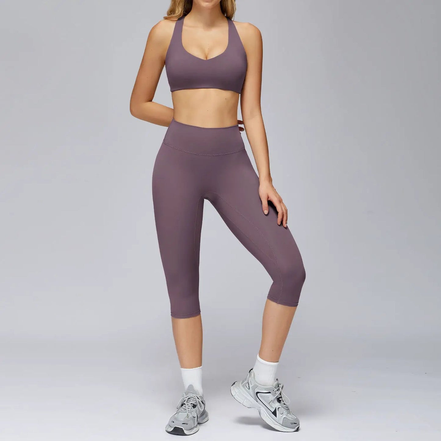Lady's Outdoor Running Fitness Set by GJG Denim