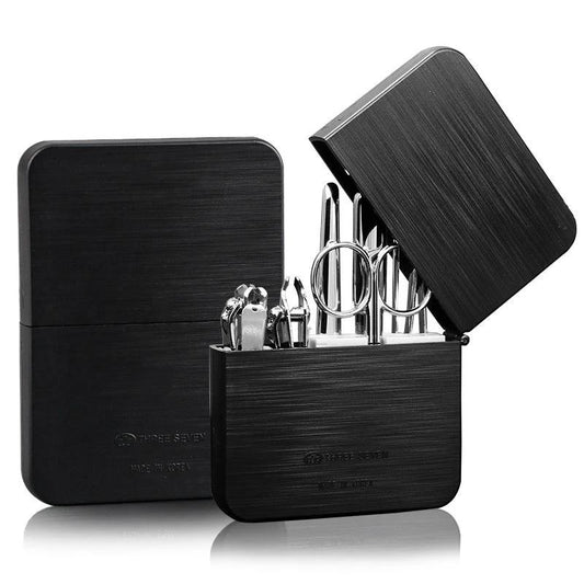 Nail clippers set by GJG Denim