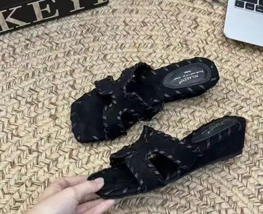 Retro Niche Design Suede One-Strap Slides For Women, 2026 Summer Genuine Leather Outdoor High-end Open Toe Slippers by GJG Denim
