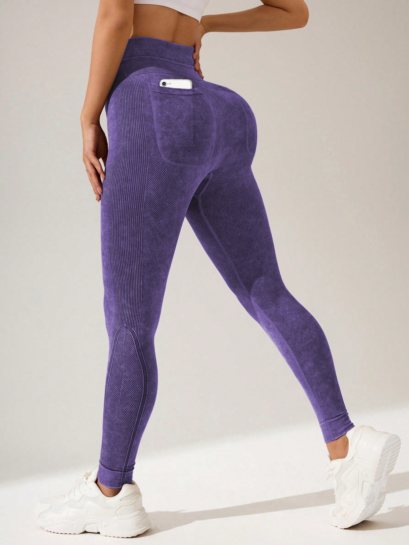Athletic Outdoor Pocket Leggings For Fitness And Yoga by GJG Denim
