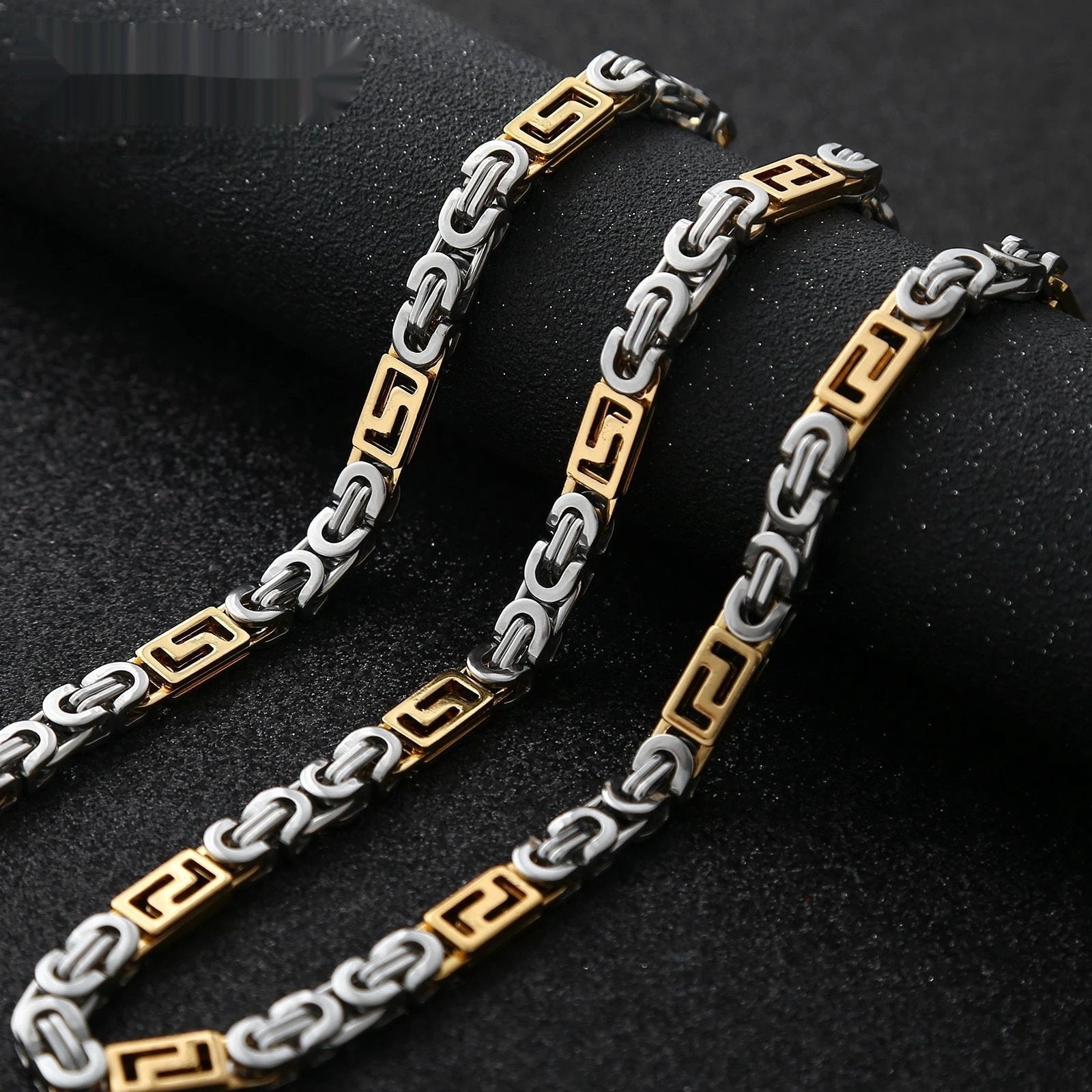 Men's Single-Link Stainless Titanium Steel Bracelet by GJG Denim