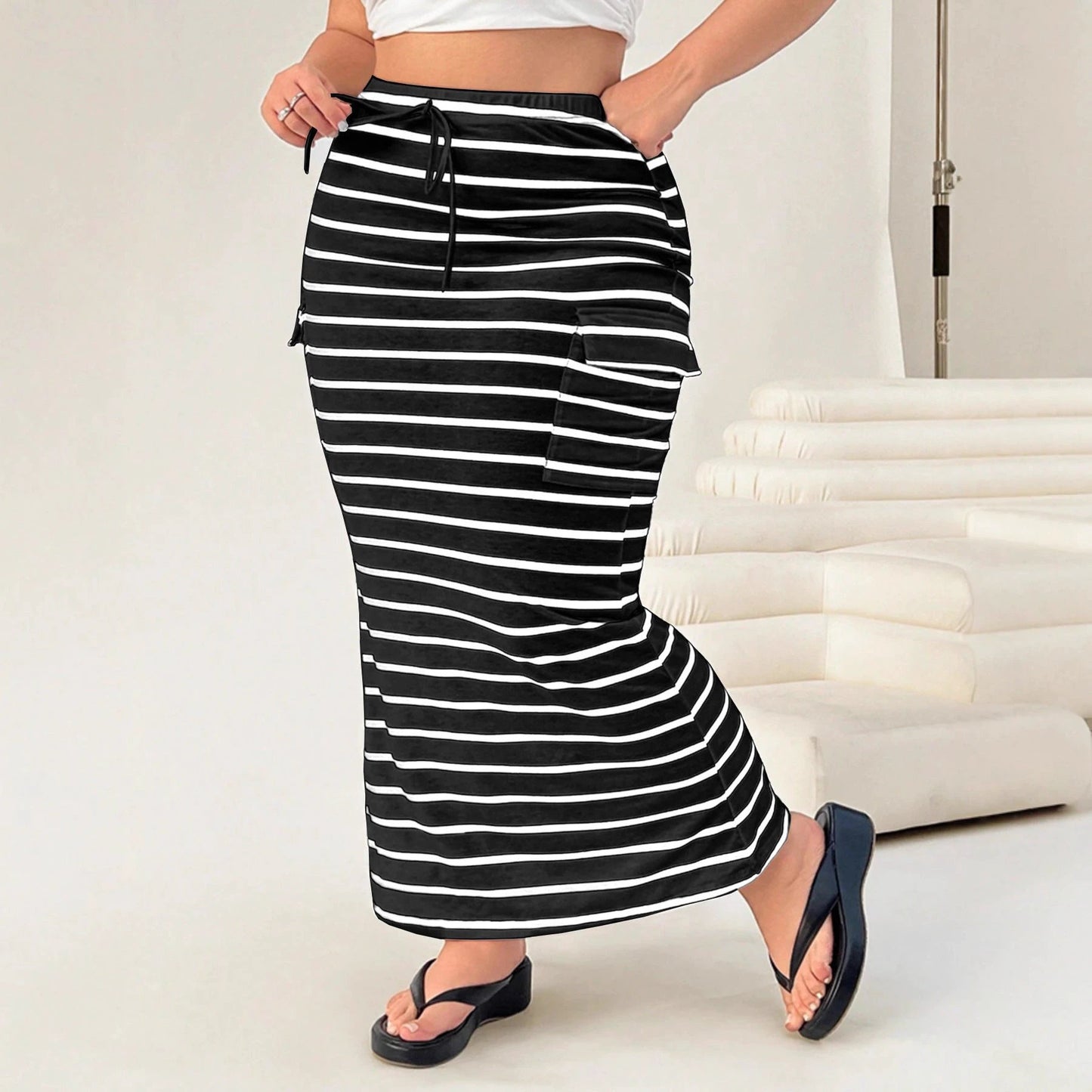 Knitted Simple Pocket Slim-fit Hip Skirt by GJG Denim
