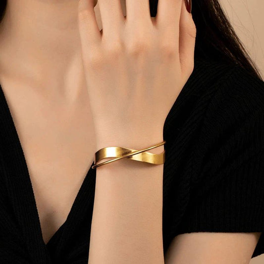 Male And Female Personality Geometric Metal Glossy Surface Jewelry by GJG Denim