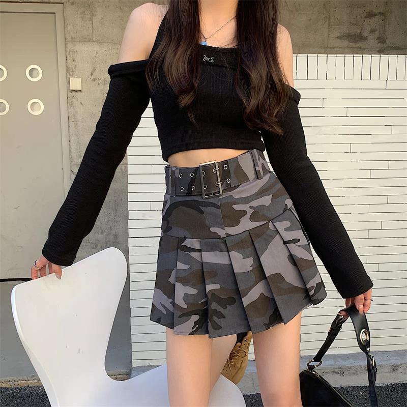 Versatile High-waisted Pleated Mini Skirt For Spring And Fall by GJG Denim