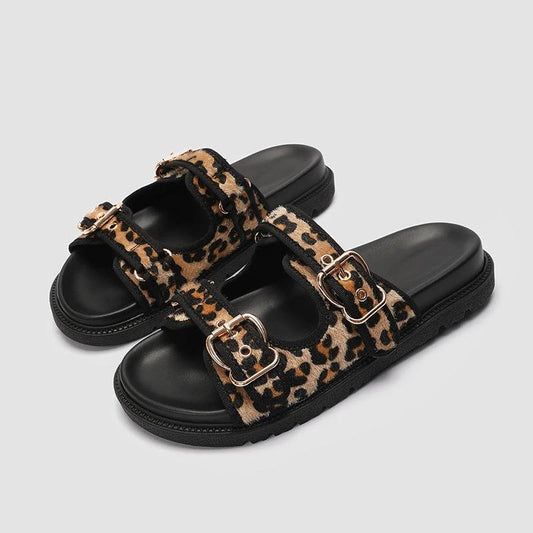 Animal Print Round Toe Flat Bottom Slippers by GJG Denim
