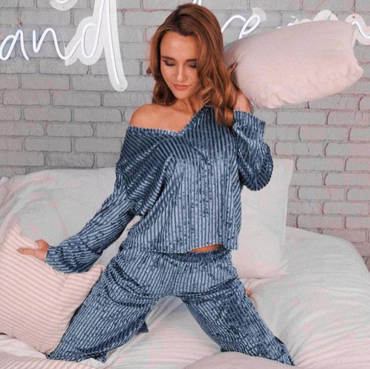 Striped Gold Diamond Velvet Long-Sleeved Pajamas Suit Women by GJG Denim