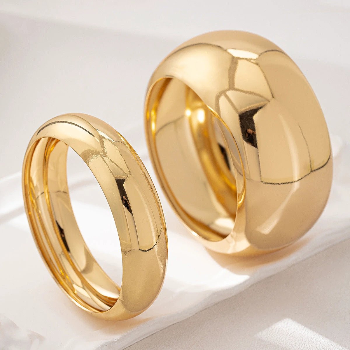 Round Gold Bracelet Suit Suitable For Banquet Party by GJG Denim