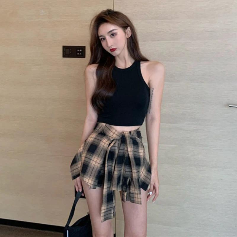 Irregular Plaid Top And Shorts-skirt Two-piece Set by GJG Denim