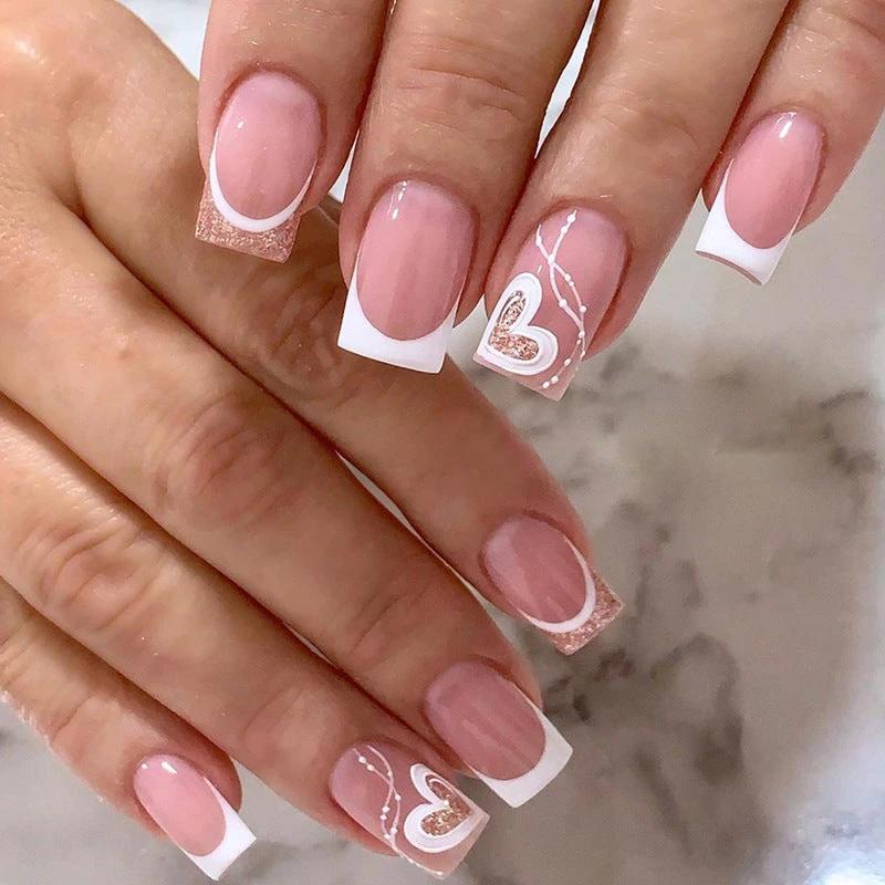 Women's Simple Love Sweet Wear Fake Nails by GJG Denim