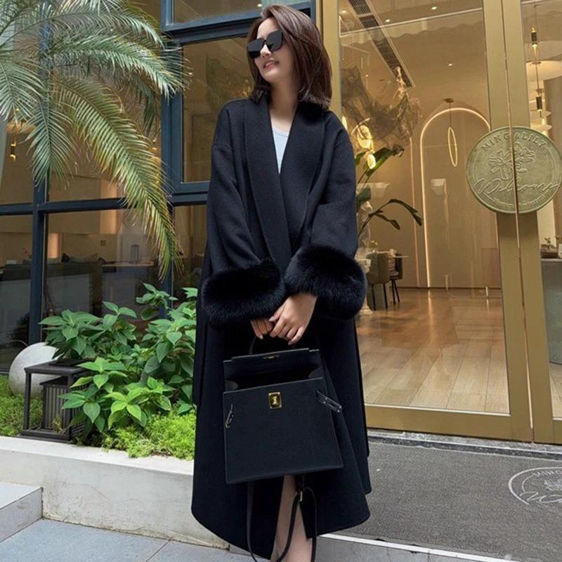 Wool Coat For Women Mid-length Black With Fox-fur Cuffs by GJG Denim