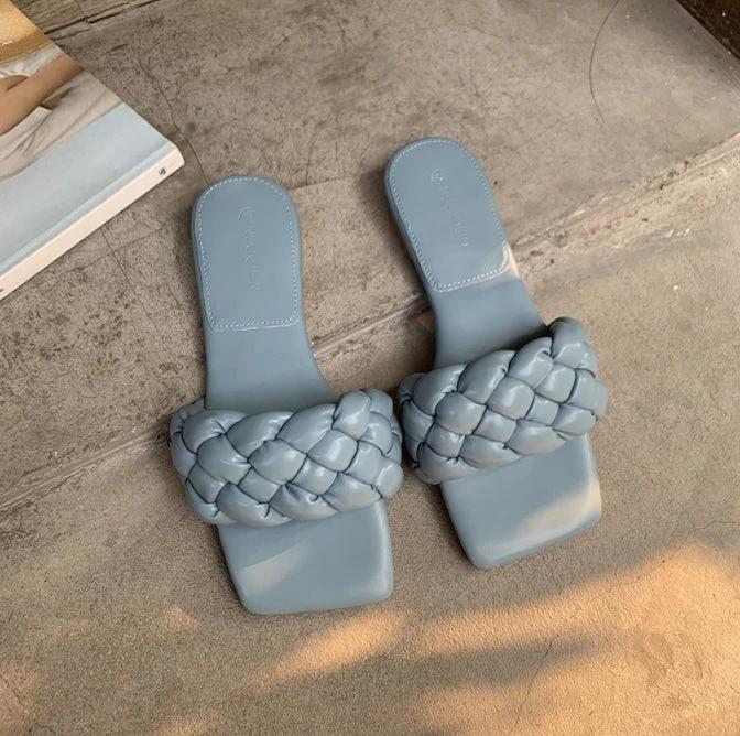 Women's flat sandals by GJG Denim