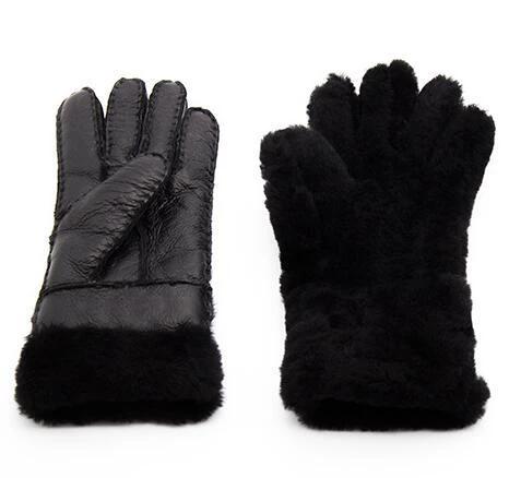 Men's Sheepskin Fur Gloves by GJG Denim