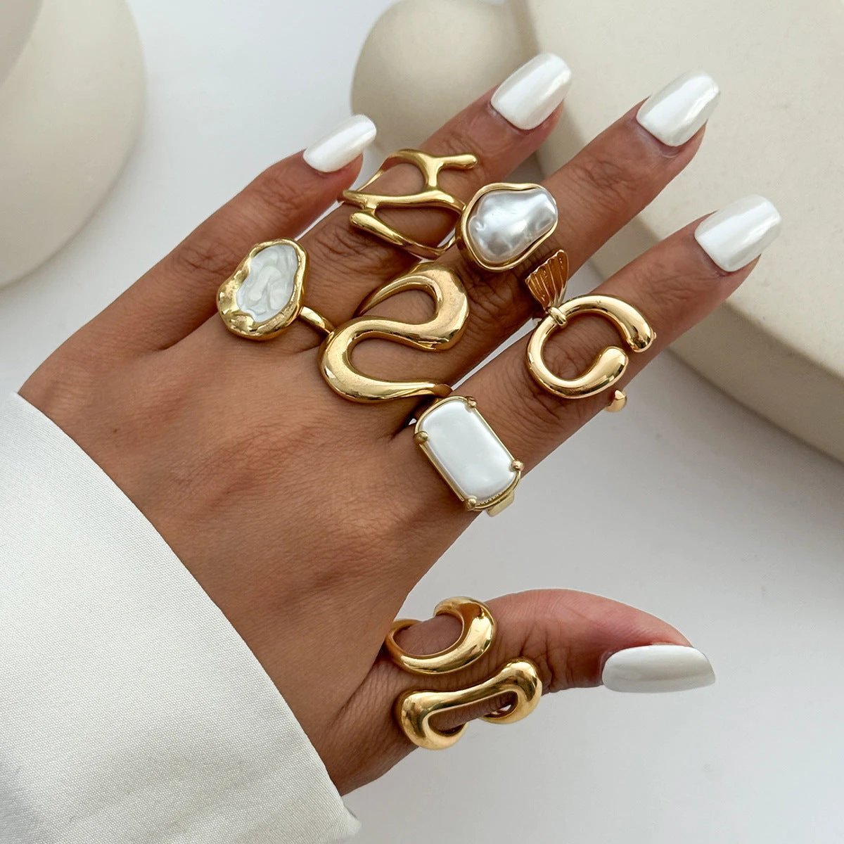 Open-end Pearl Ring Set Geometric Ring by GJG Denim