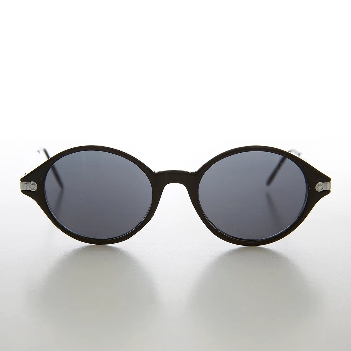 Simple Oval 90s Unisex Sunglass - Binxy by Sunglass Museum