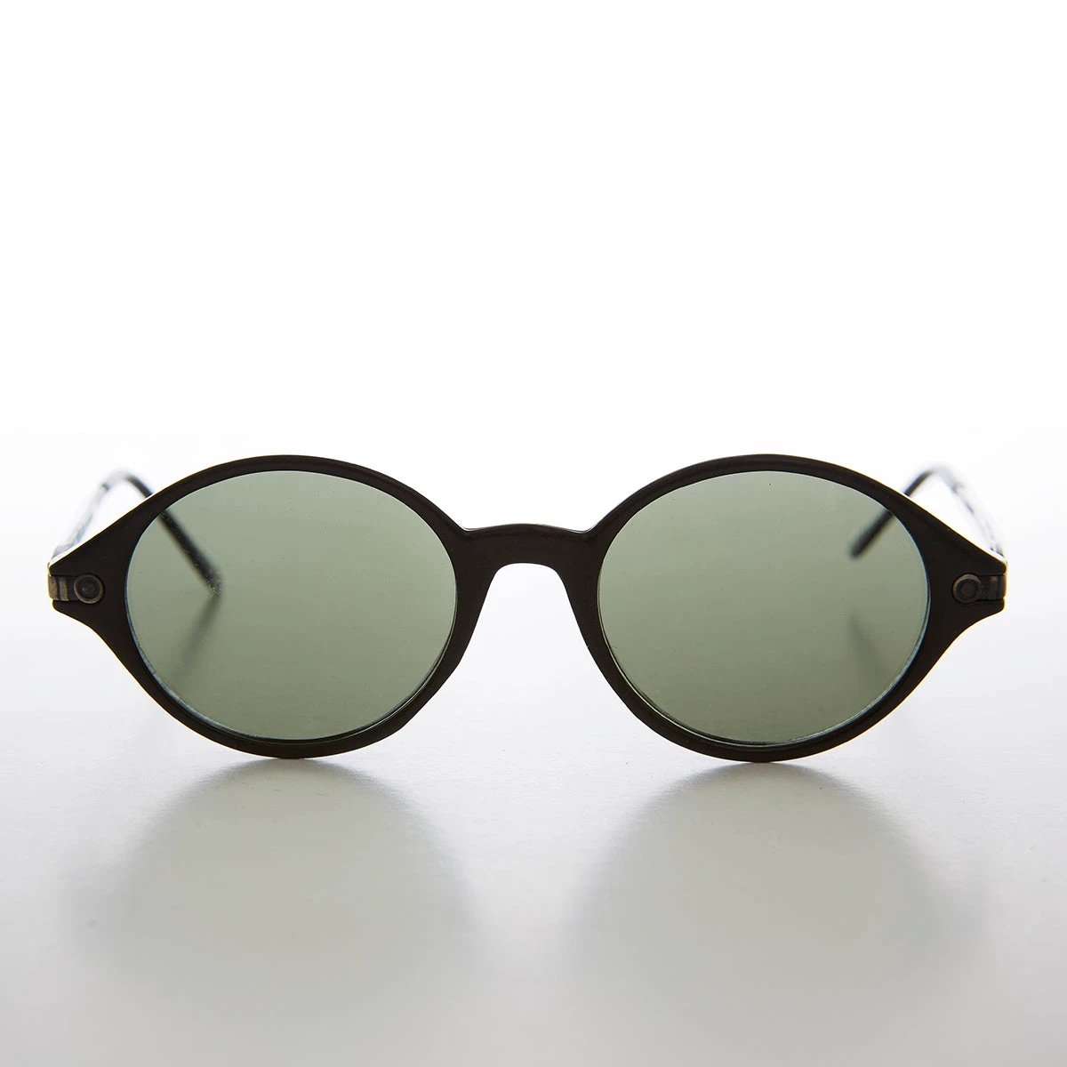 Simple Oval 90s Unisex Sunglass - Binxy by Sunglass Museum