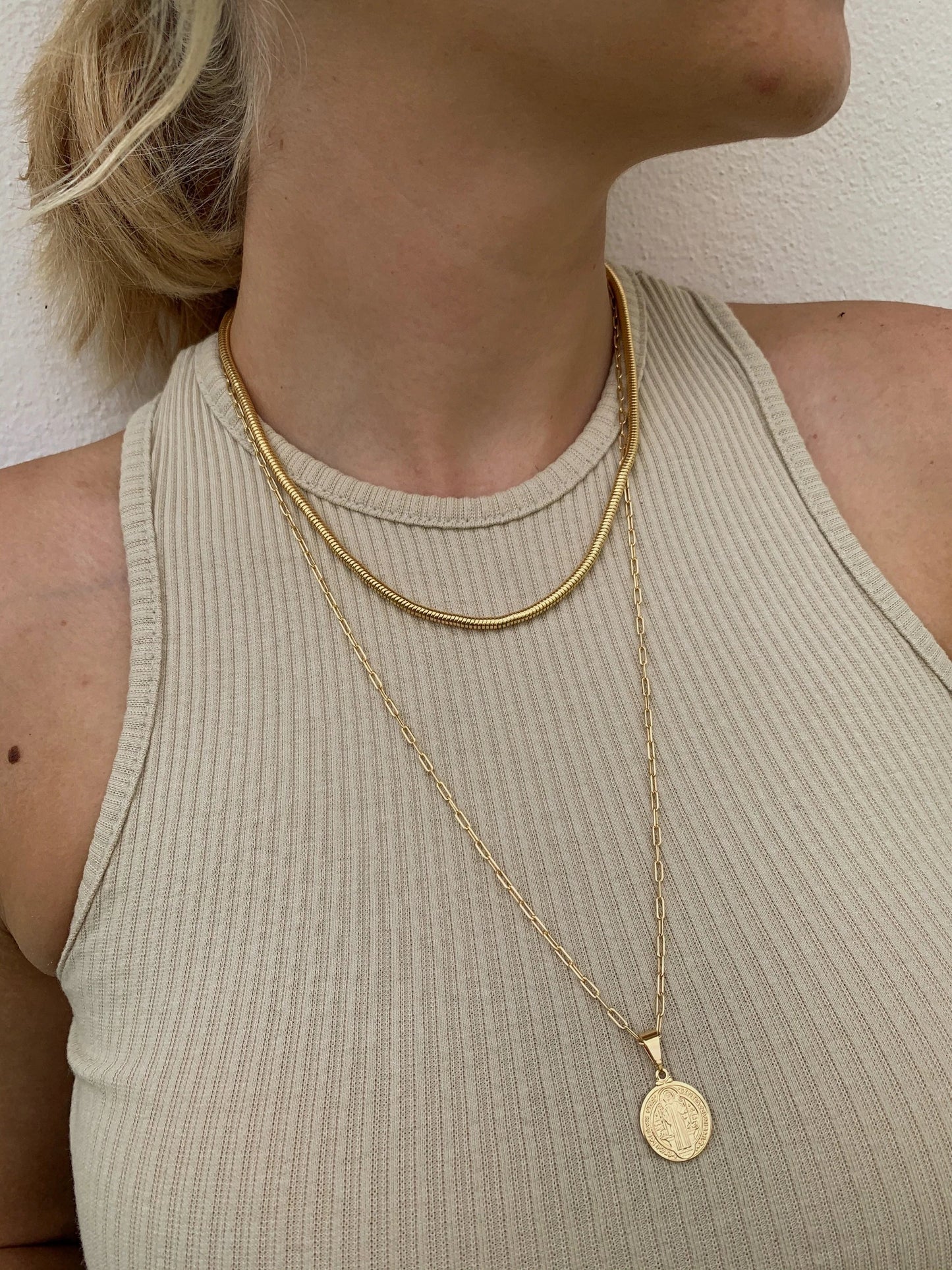 Omega Set by Views & Co