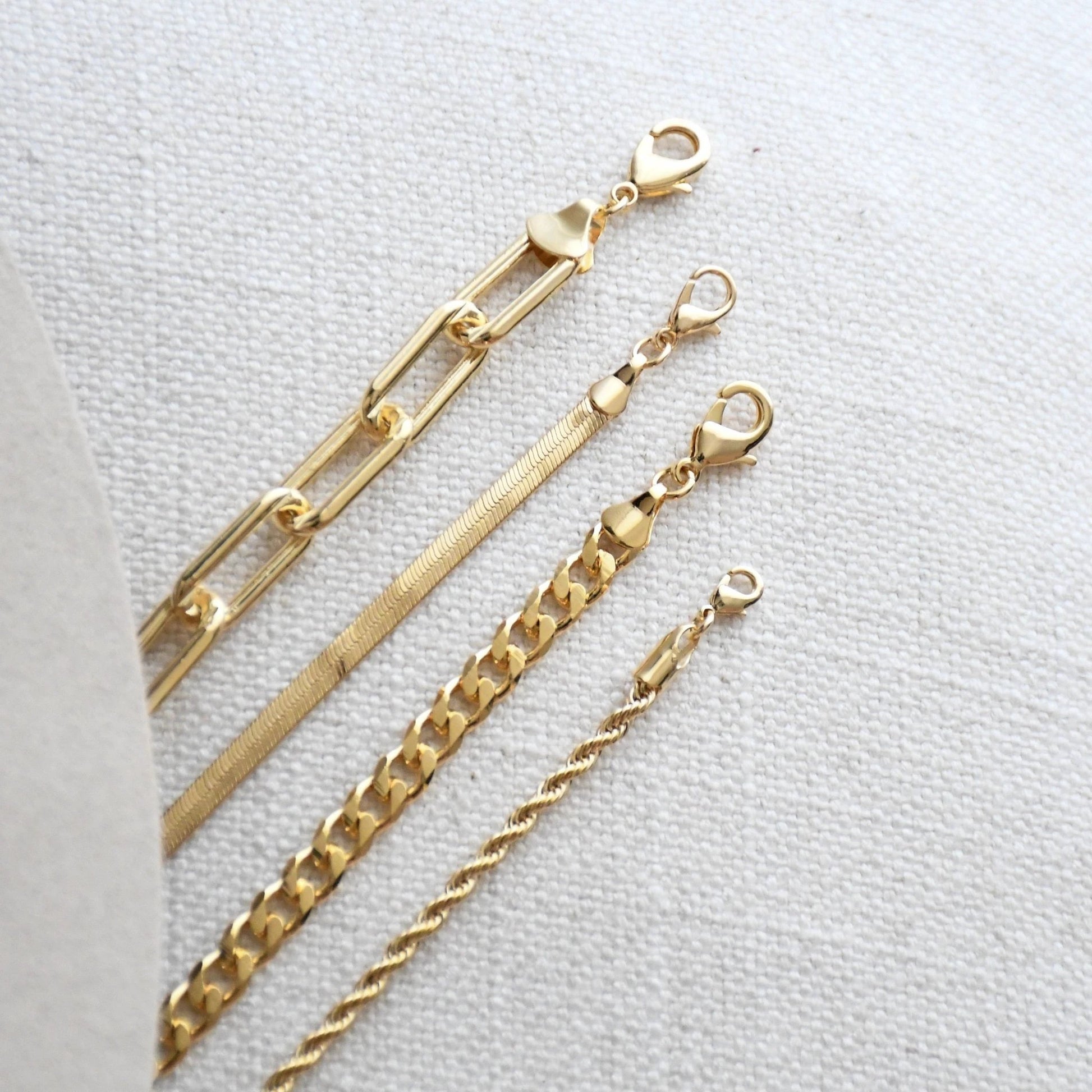 REMI SET by Views & Co
