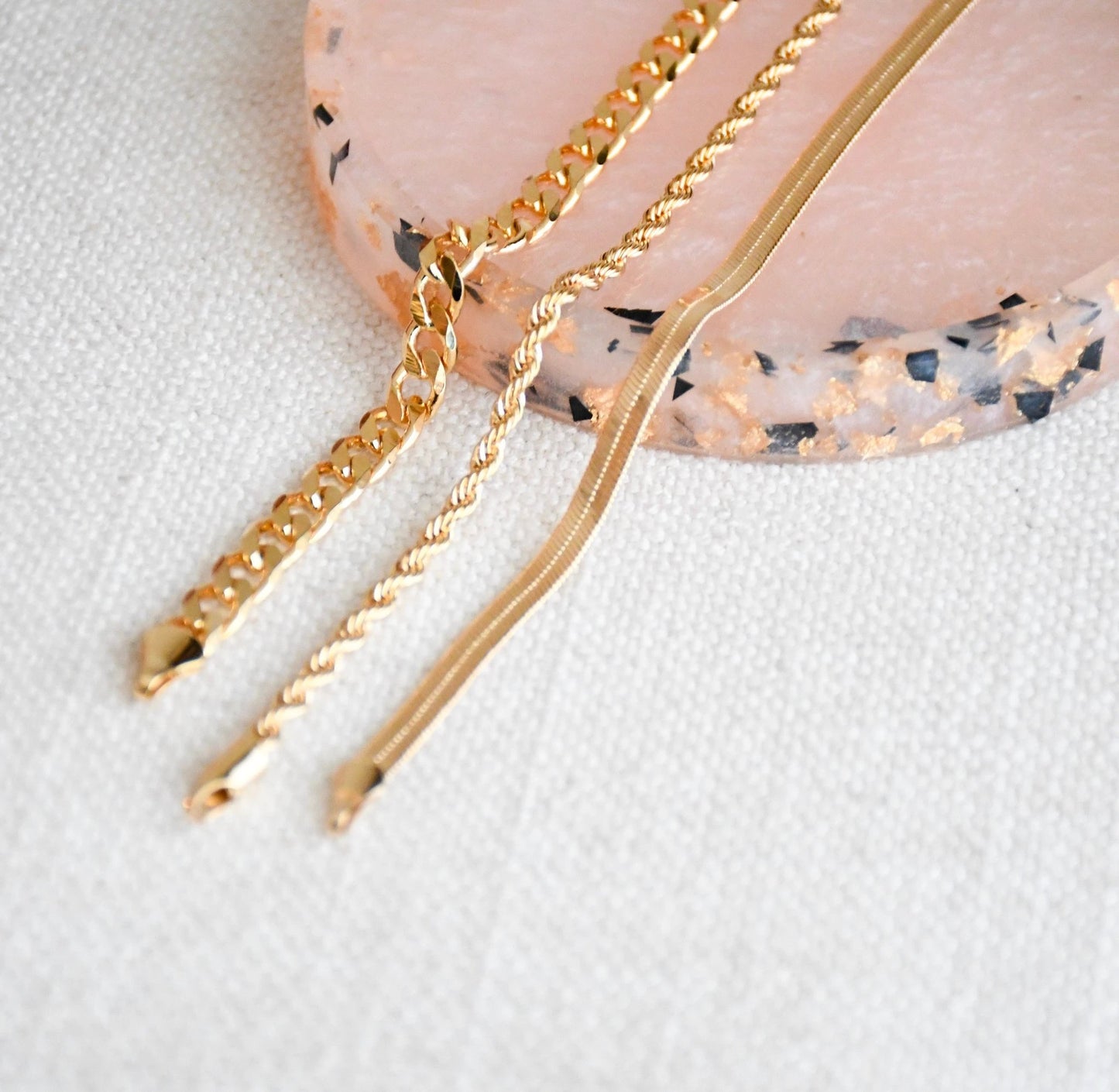 REMI SET by Views & Co