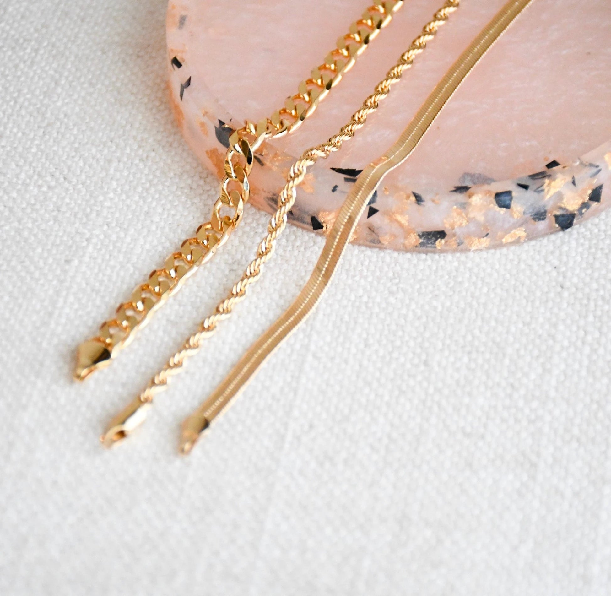 REMI SET by Views & Co