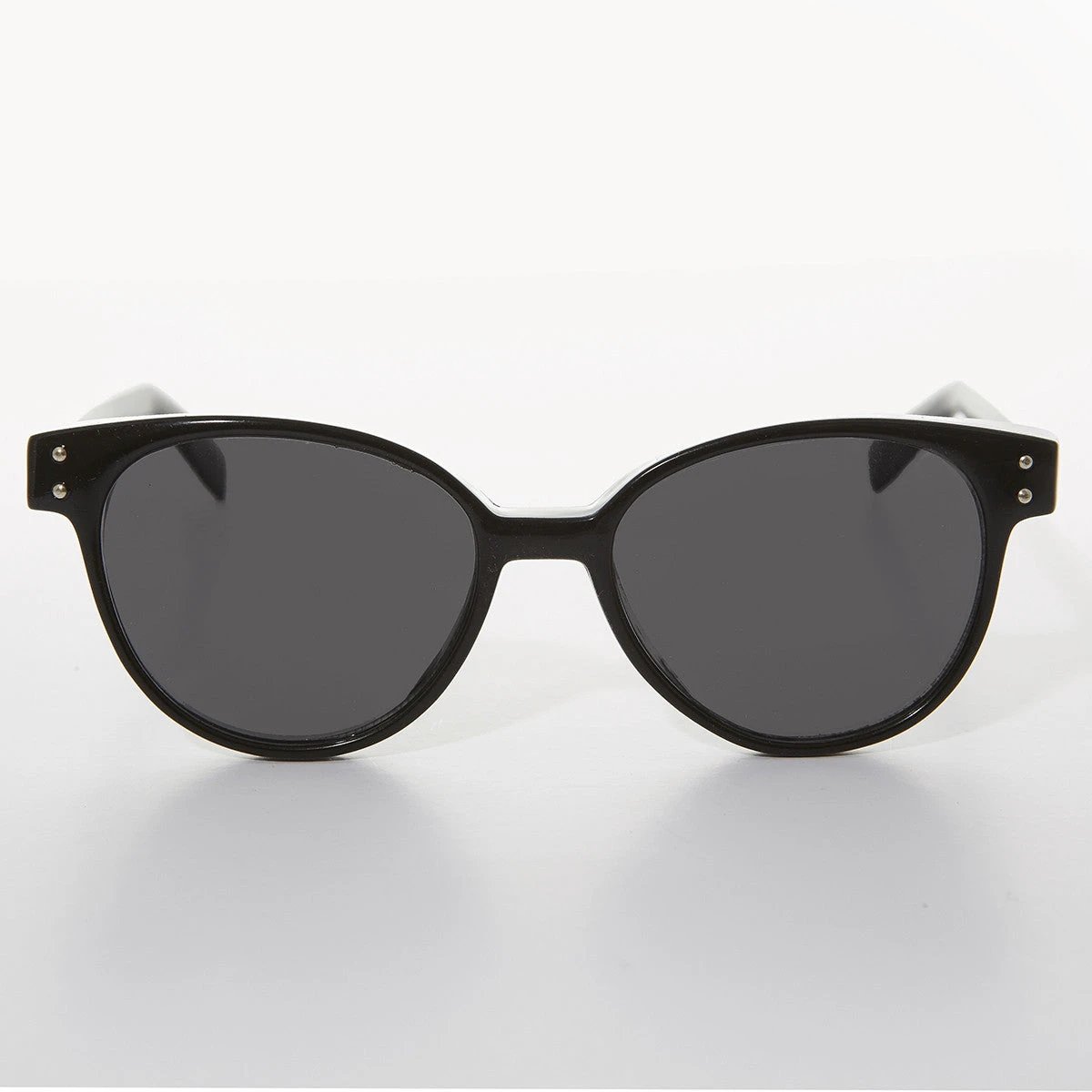 Round Horn Rim Cat Eye Women's Vintage Sunglass - Jackson by Sunglass Museum