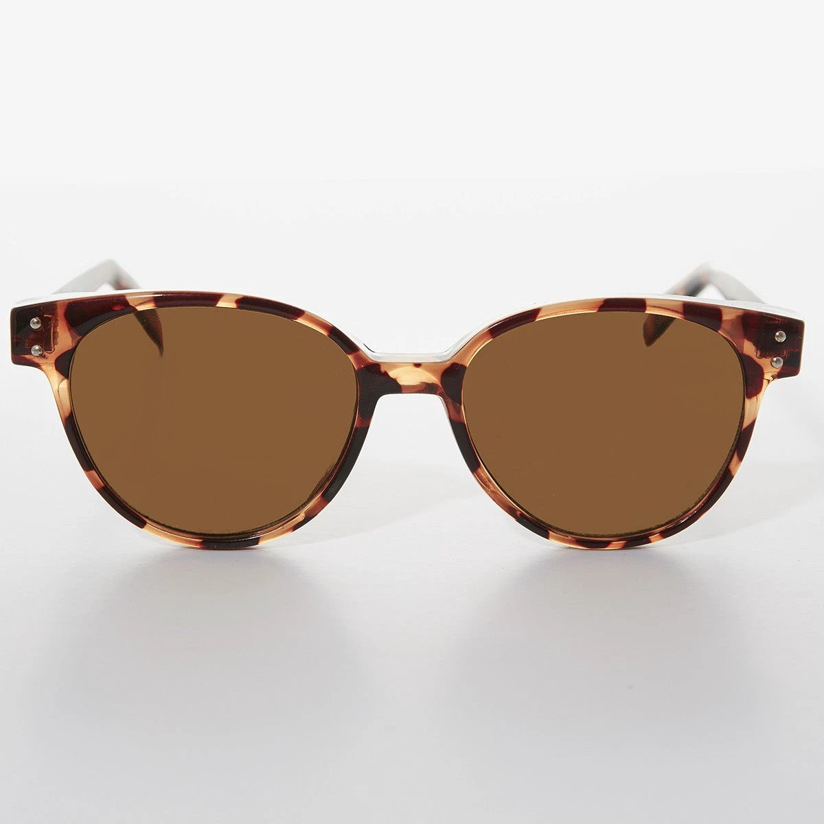 Round Horn Rim Cat Eye Women's Vintage Sunglass - Jackson by Sunglass Museum