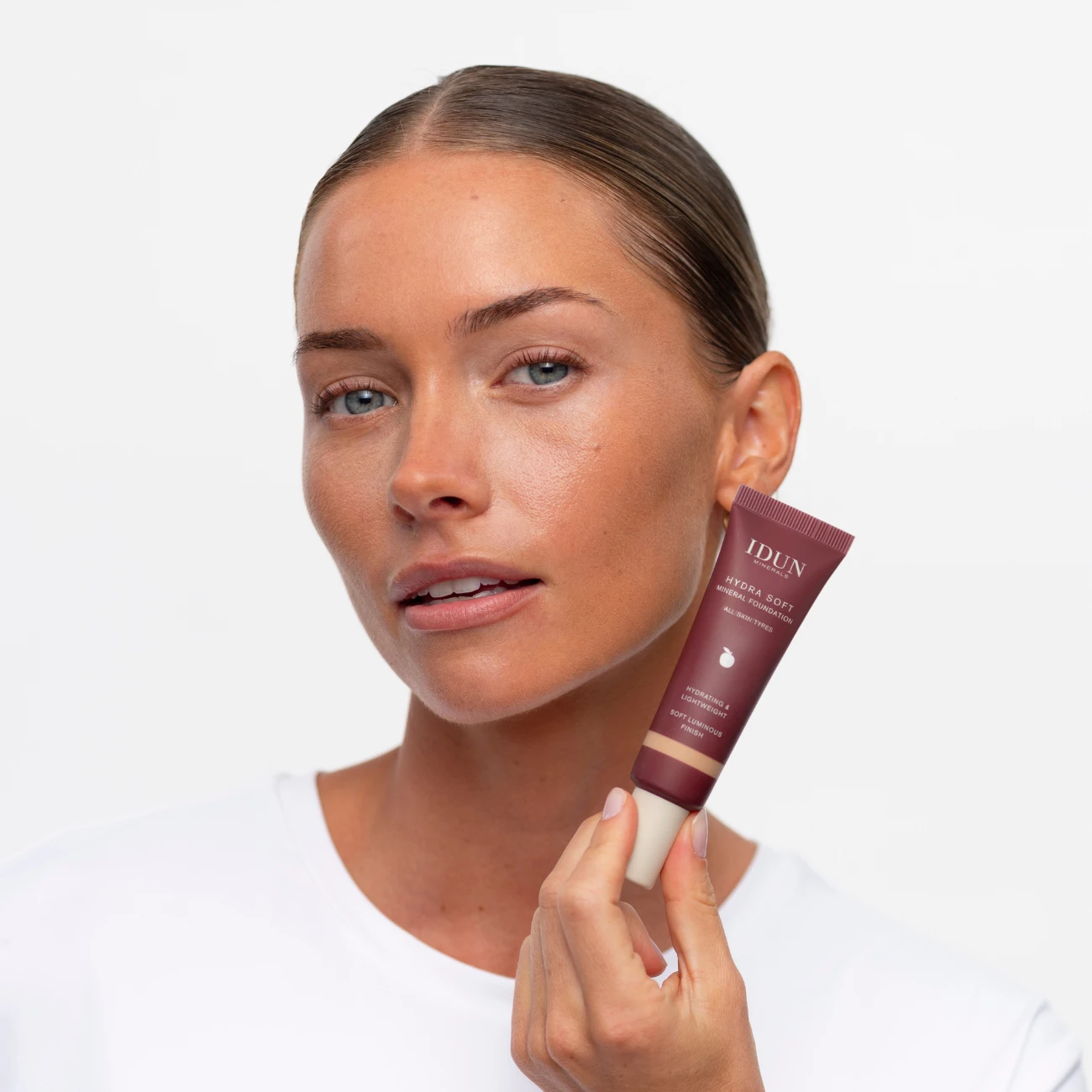 Hydra Soft Mineral Foundation by IDUN Minerals Inc.