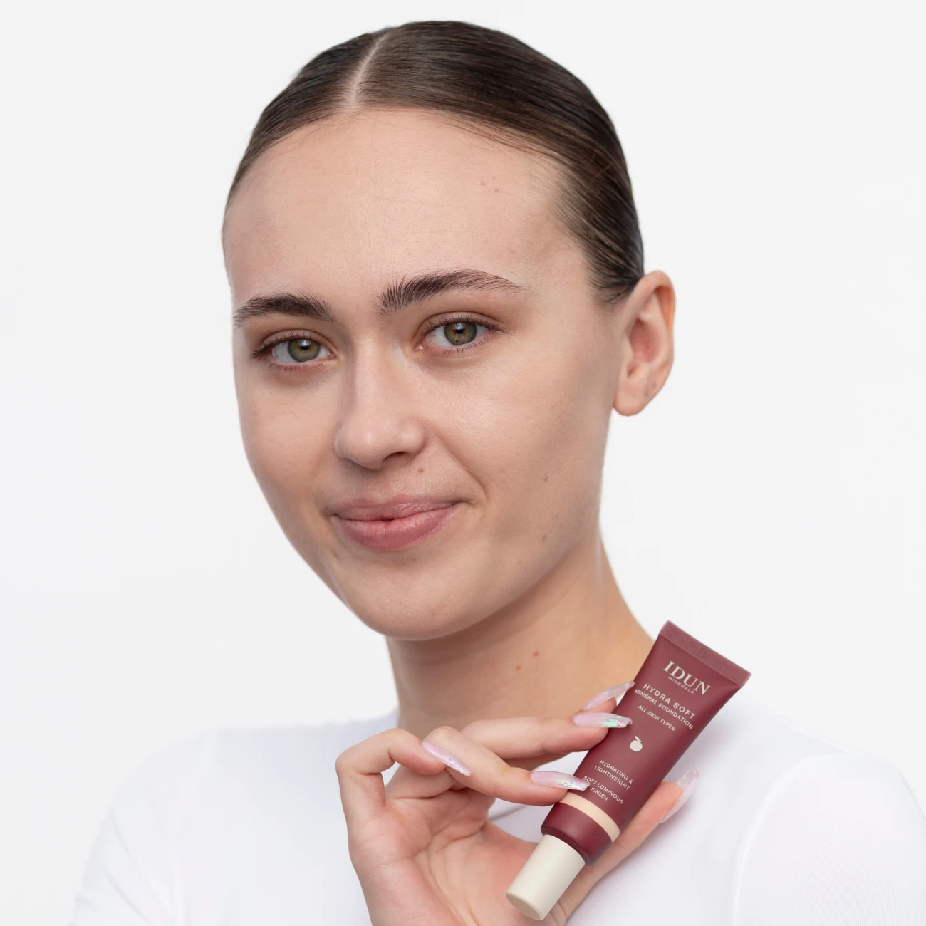 Hydra Soft Mineral Foundation by IDUN Minerals Inc.