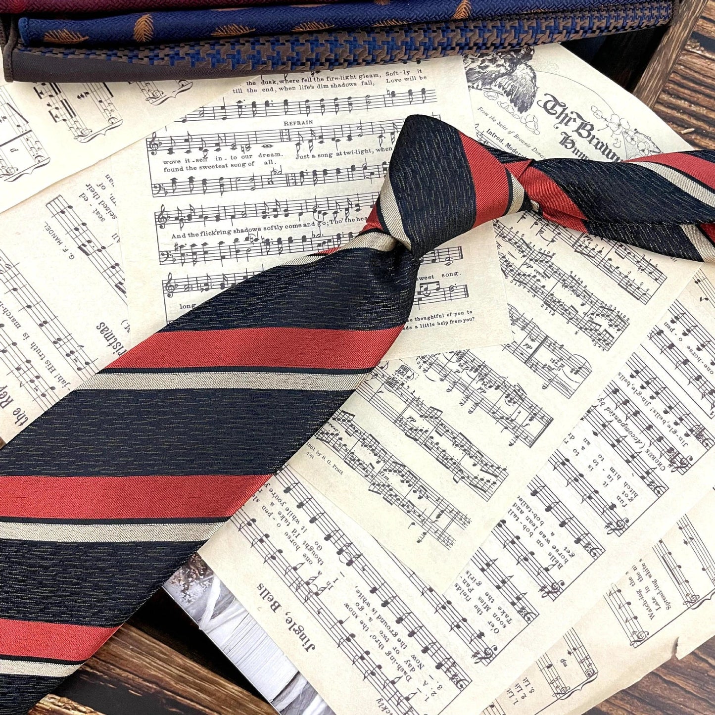 Men's Ties Retro Coffee Color Orange Red Striped Tie Hand Hit 8CM by GJG Denim