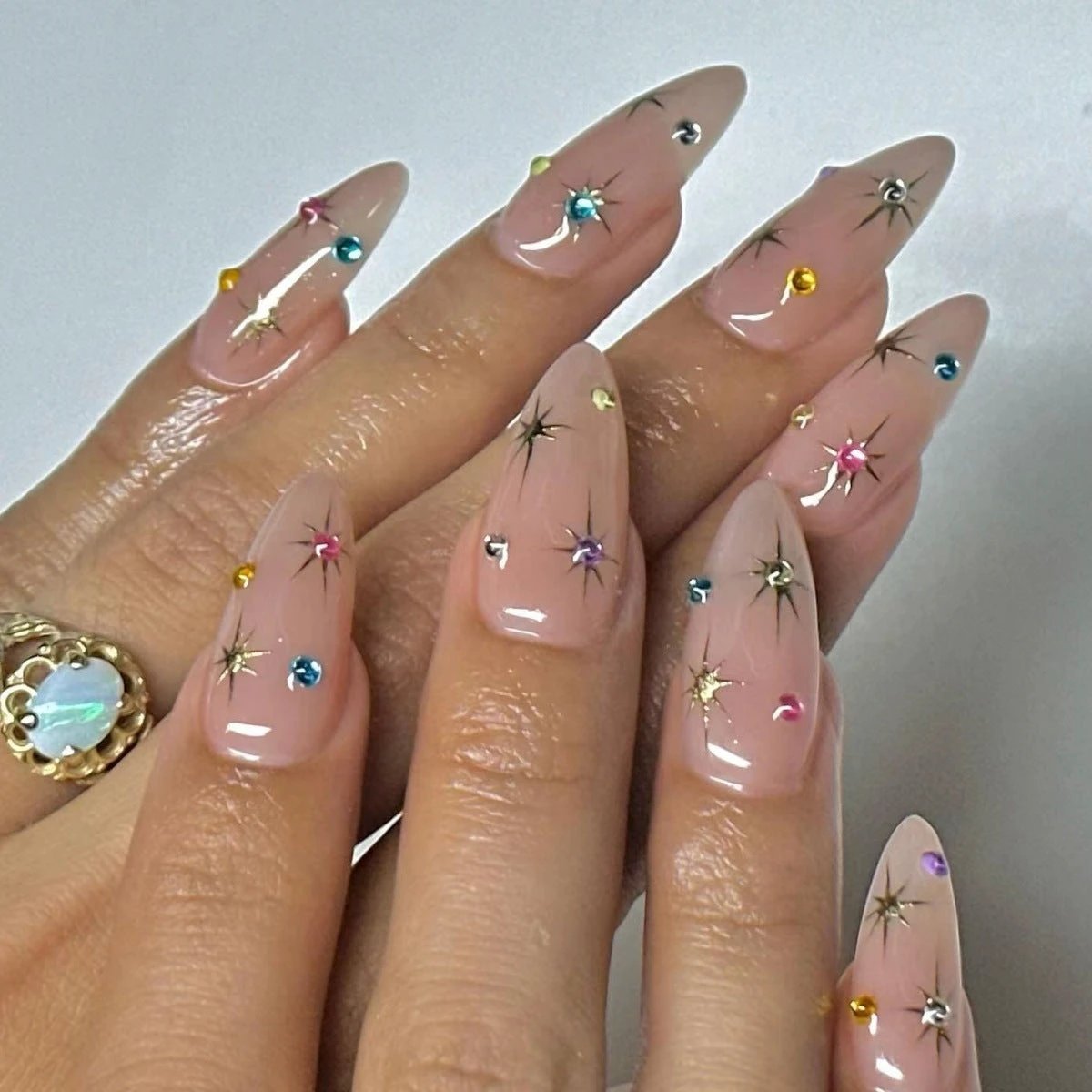 Women's Fashion Drop Shape Press-on Fingernail by GJG Denim