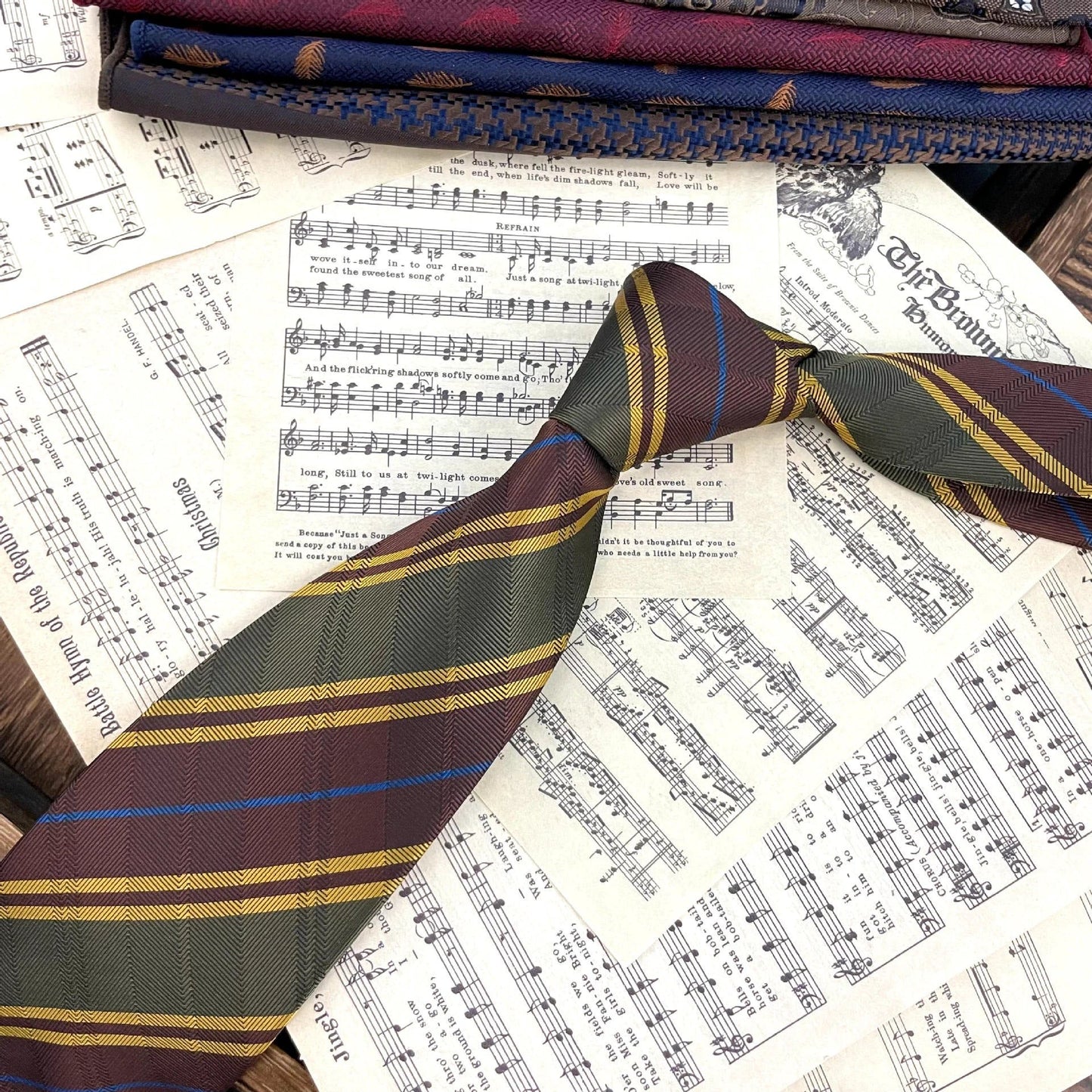 Men's Ties Retro Coffee Color Orange Red Striped Tie Hand Hit 8CM by GJG Denim