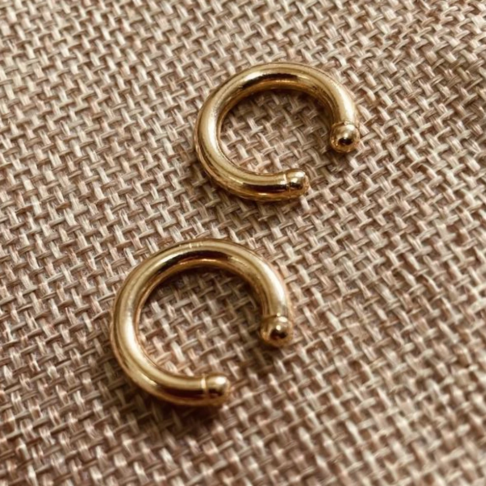 Golden Ear Set by Views & Co